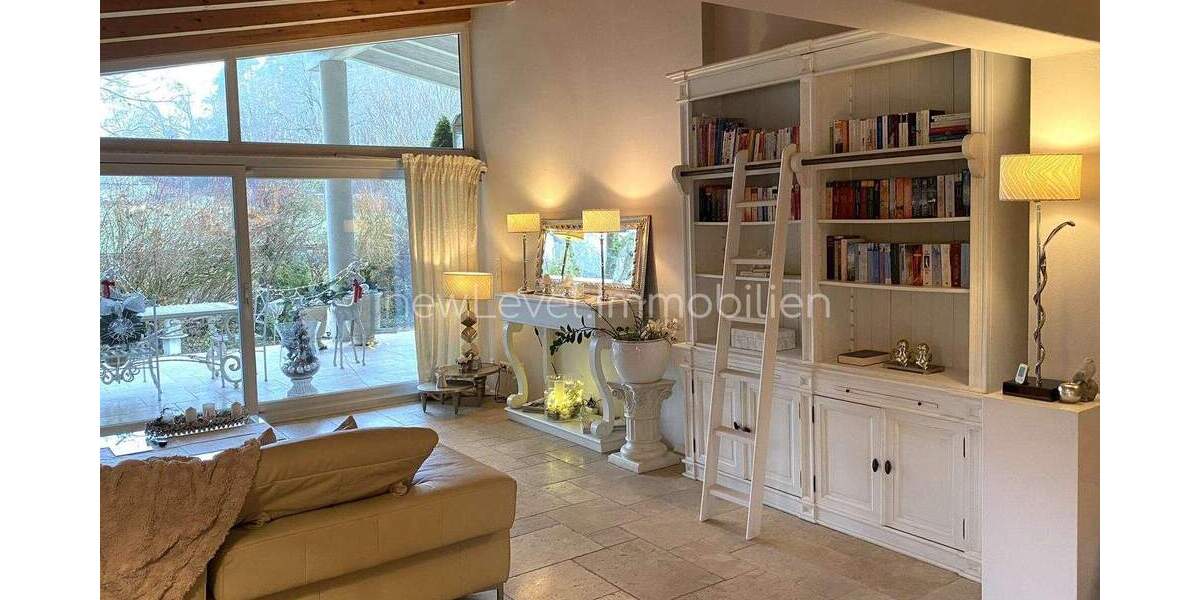 Mehrfamilienhaus, Wohnhaus Maxhütte-Haidhof Maxhütte - 9 Zimmer, 230 m&sup2;, 1.129.000&euro; | Angebot:25734294