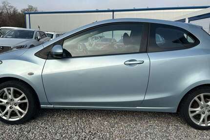 Mazda 2 150.000 km 1.900 &euro; Alteglofsheim bei Regensburg 93087