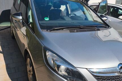 Opel Zafira Tourer 265.000 km 6.200 &euro; Wiesent 93109