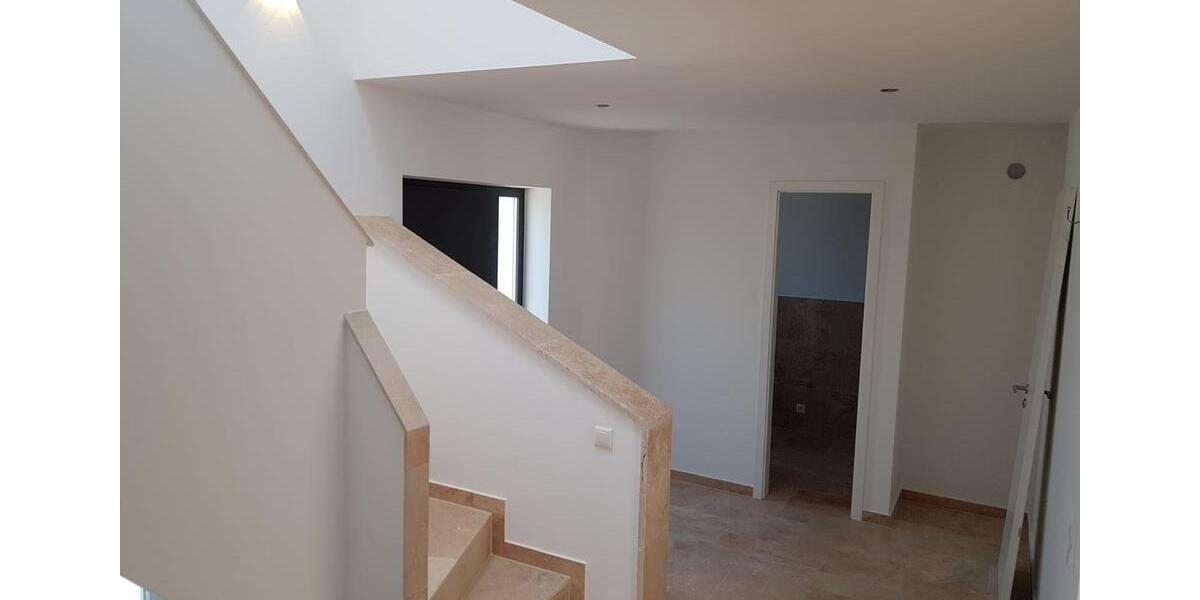 Doppelhaushälfte Haus modern hell Balkon Terrasse 155qm 5 Zimmer ruhige Lage zentral 5 zimmer