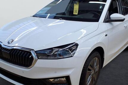 Skoda Fabia 21.144 km 18.270 &euro; Neutraubling 93073