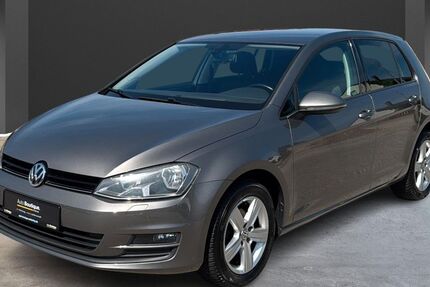 VW Golf 118.385 km 8.790 € Schierling 84069