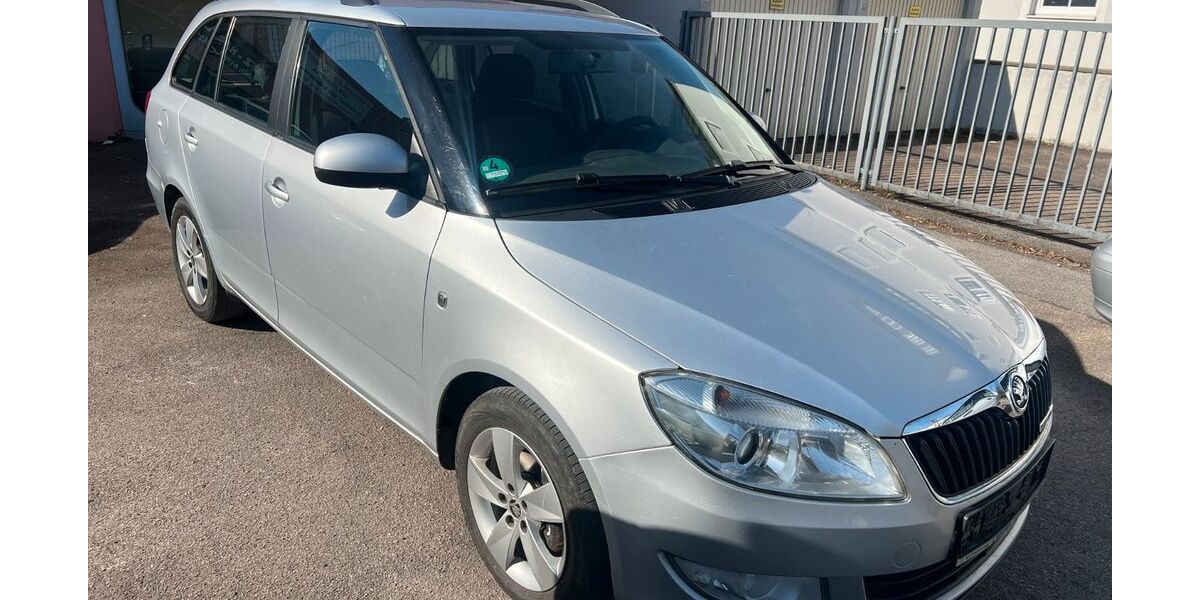 Skoda Fabia 376.000 km 1.650 &euro; Regensburg 93055