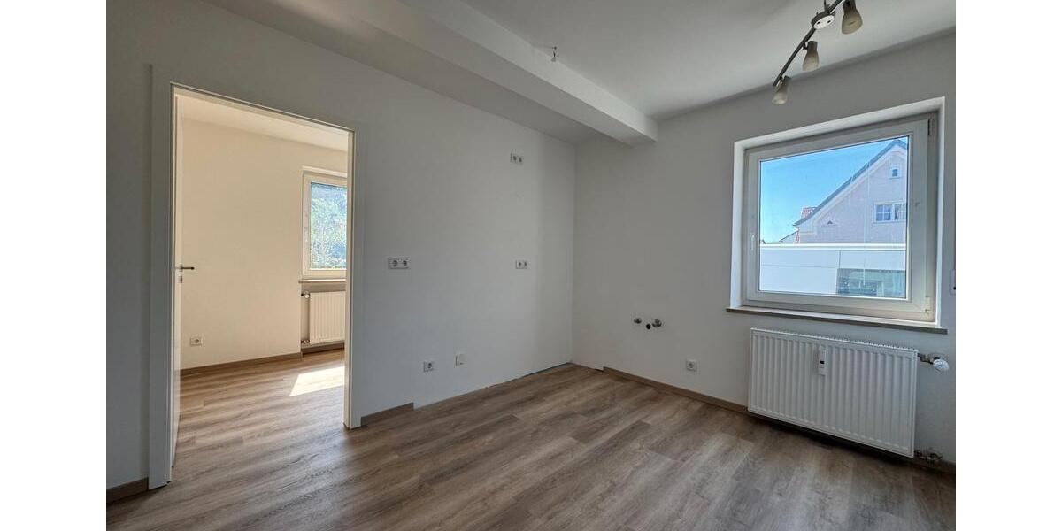 Erdgeschoßwohnung Kelheim - 3 Zimmer, 65 m&sup2;, 259.000&euro; | Angebot:27297004