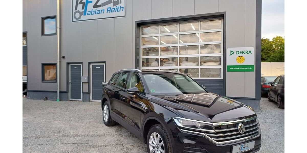 VW Touareg 233.800 km 22.600 &euro; Brennberg 93179