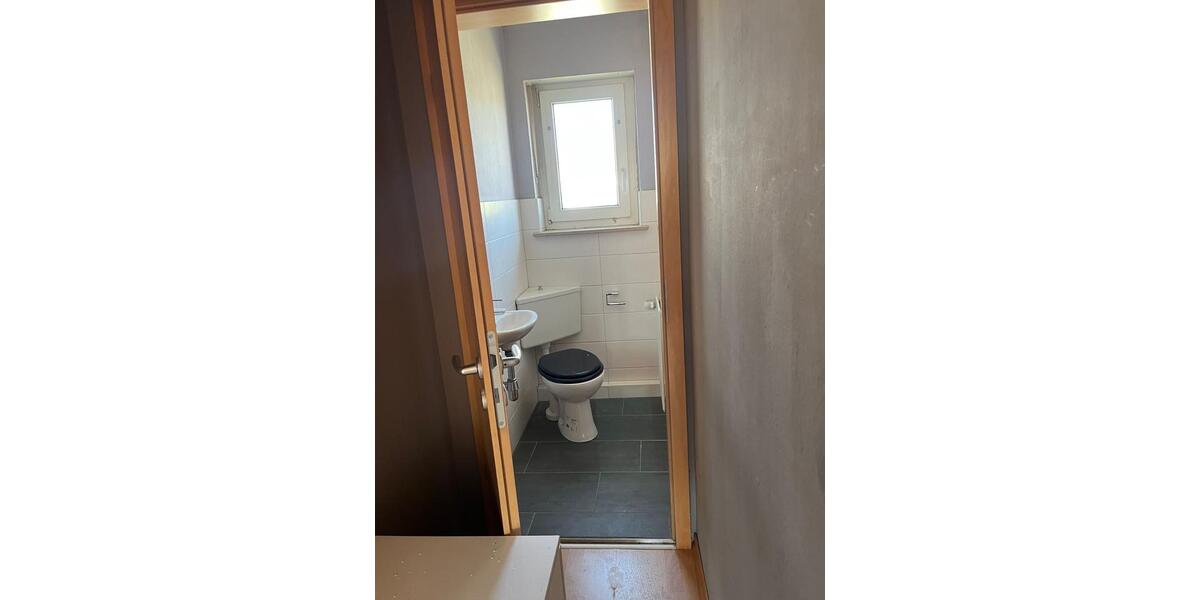 Mehrfamilienhaus, Wohnhaus Wenzenbach - 8.5 Zimmer, 280 m&sup2;, 1.100.000&euro; | Angebot:26504140