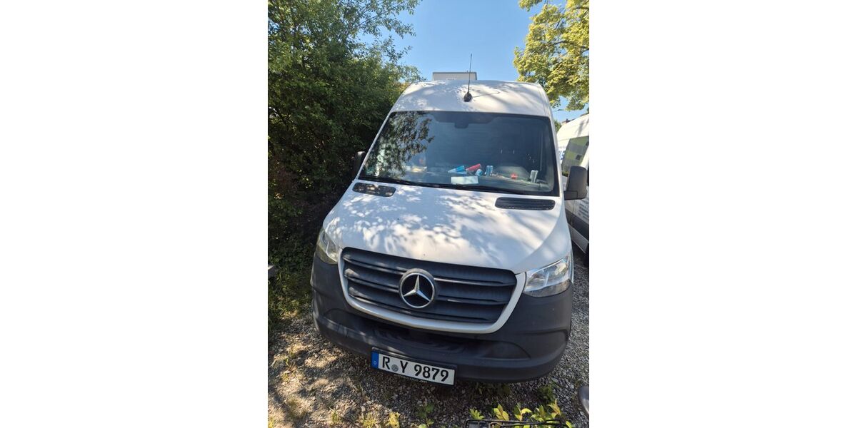 Mercedes-Benz Sprinter 150.000 km 22.990 &euro; Neutraubling 93073