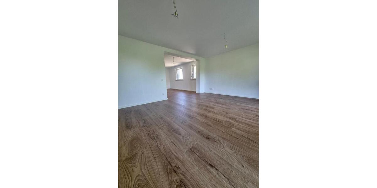 Mehrfamilienhaus, Wohnhaus Aufhausen - 13 Zimmer, 266 m&sup2;, 895.000&euro; | Angebot:27156849