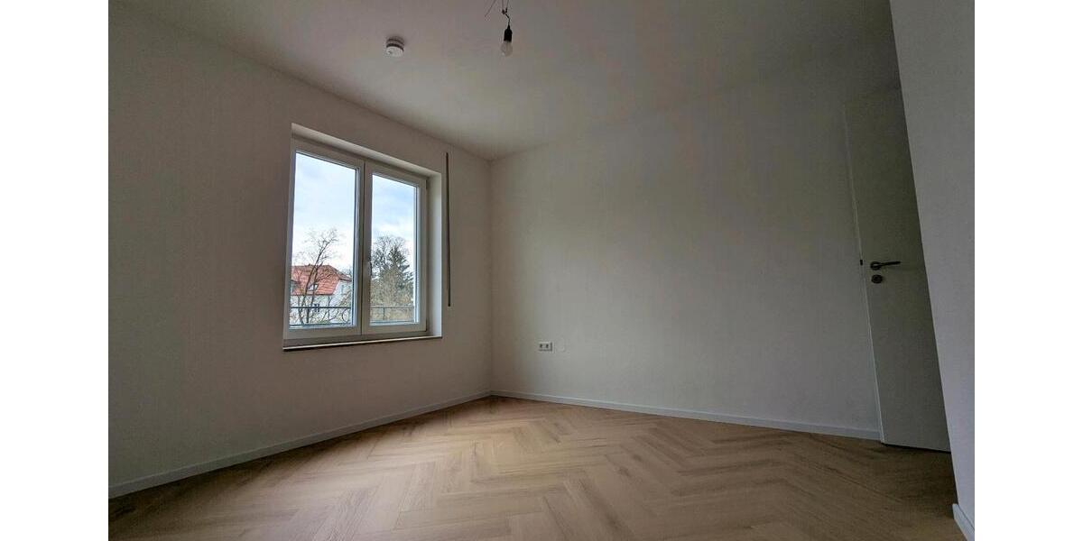 Etagenwohnung Regensburg Gallingkofen - 3 Zimmer, 84 m&sup2;, 1.320&euro; | Angebot:25650936