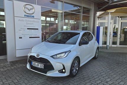 Mazda 2 Hybrid 26.726 km 22.990 &euro; Regensburg 93055