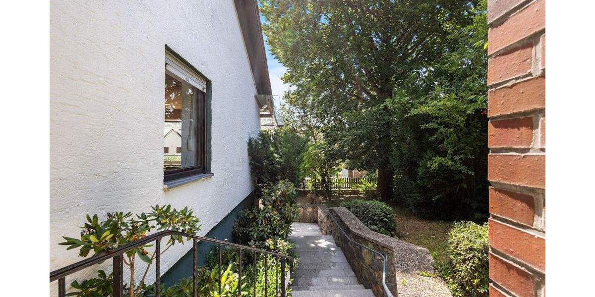 Doppelhaushälfte Lappersdorf Hainsacker - 7 Zimmer, 168 m&sup2;, 570.000&euro; | Angebot:25743843