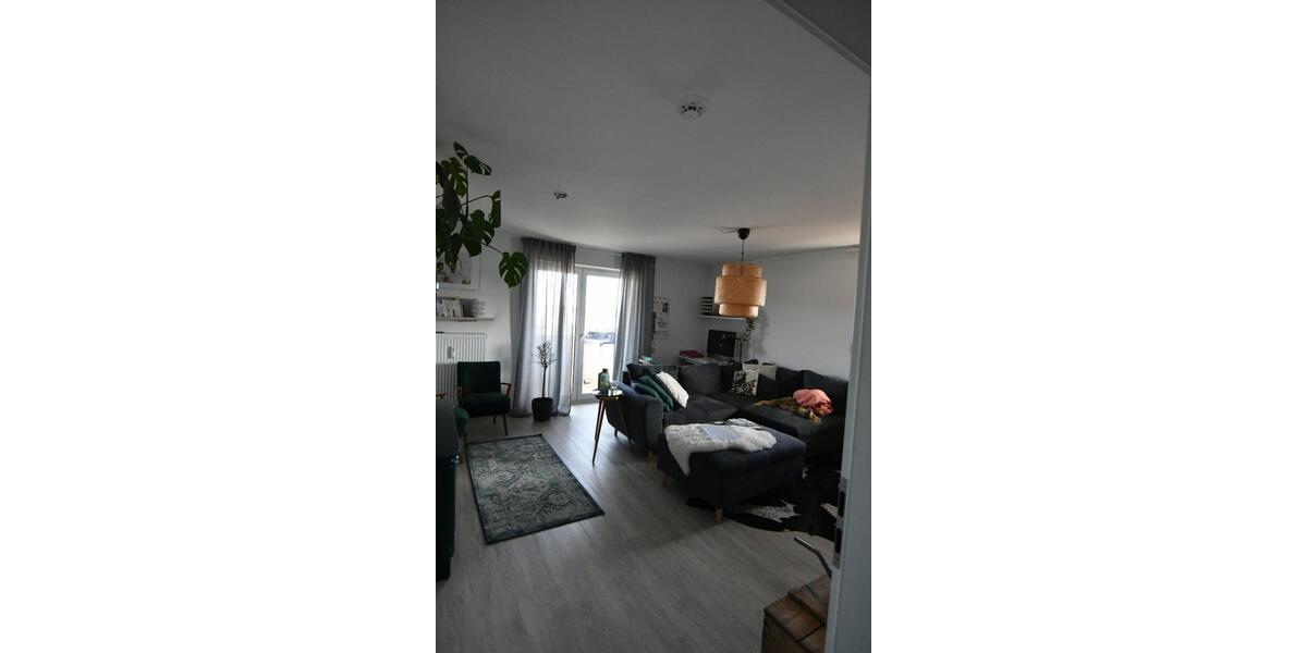 Etagenwohnung Sinzing - 2 Zimmer, 70 m&sup2;, 850&euro; | Angebot:25887711