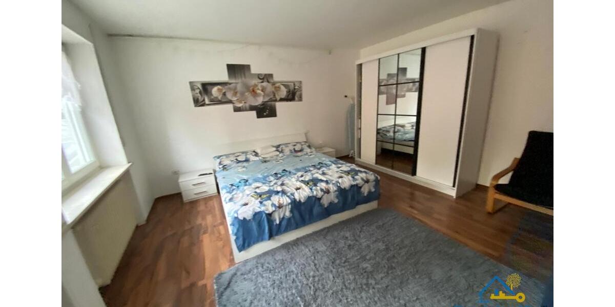 Reihenhaus Schierling - 5 Zimmer, 140 m&sup2;, 1.250&euro; | Angebot:24715186