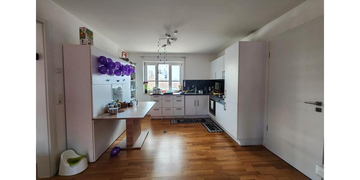 Mehrfamilienhaus, Wohnhaus Regensburg Galgenberg - 3.5 Zimmer, 65 m&sup2;, 950&euro; | Angebot:26021970