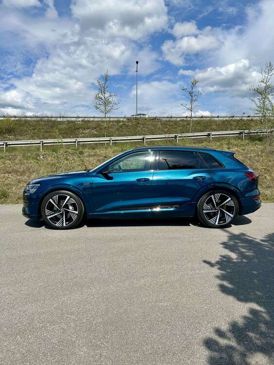 e-tron
