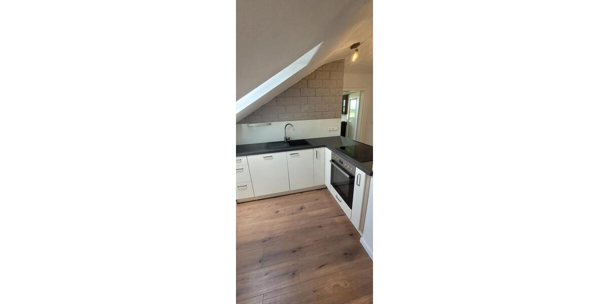 Dachgeschoßwohnung Regensburg Galgenberg - 2 Zimmer, 75 m&sup2;, 1.180&euro; | Angebot:26592598