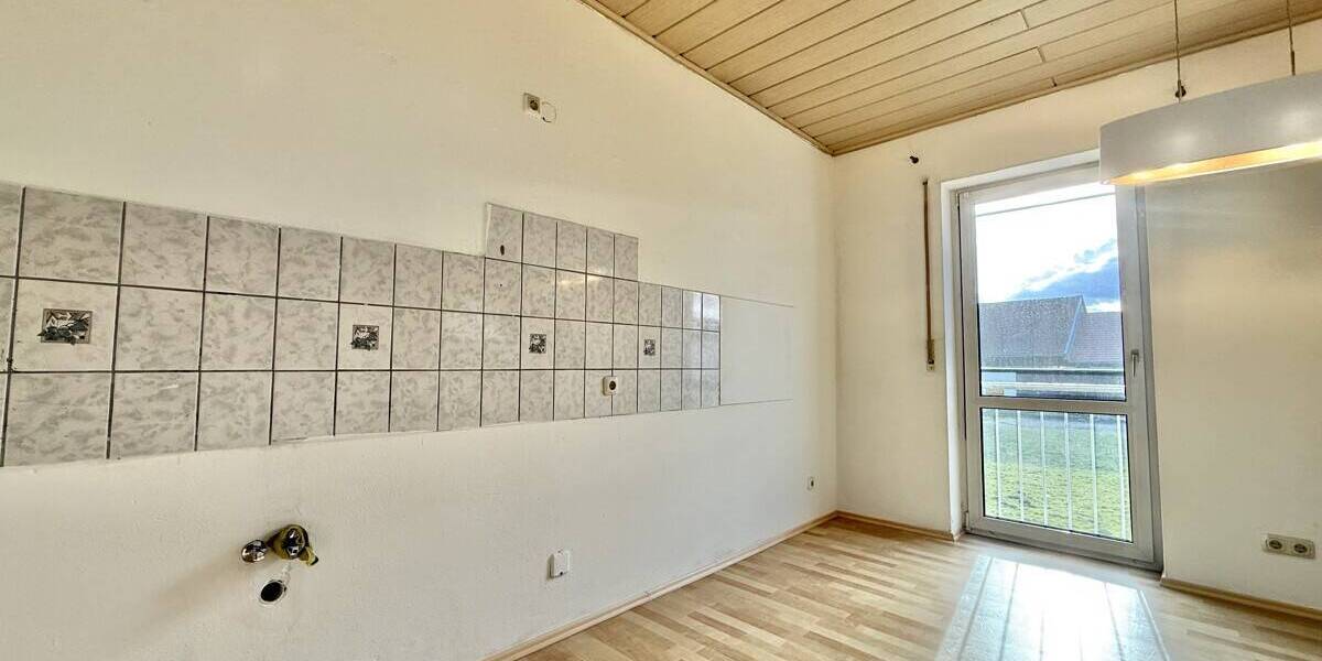 Etagenwohnung Thalmassing - 2 Zimmer, 67 m&sup2;, 540&euro; | Angebot:25940251