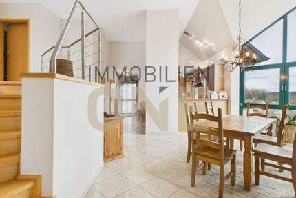 Haus Nittendorf Etterzhausen - 8 Zimmer, 259 m&sup2;, 975.000&euro; | Angebot:25689800