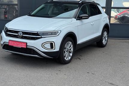 VW T-Roc 25.880 km 26.450 &euro; Regensburg 93055