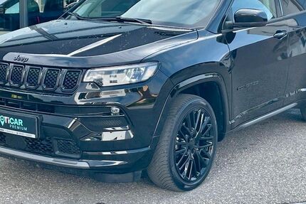 Jeep Compass 25.556 km 20.890 &euro; Kelheim 93309