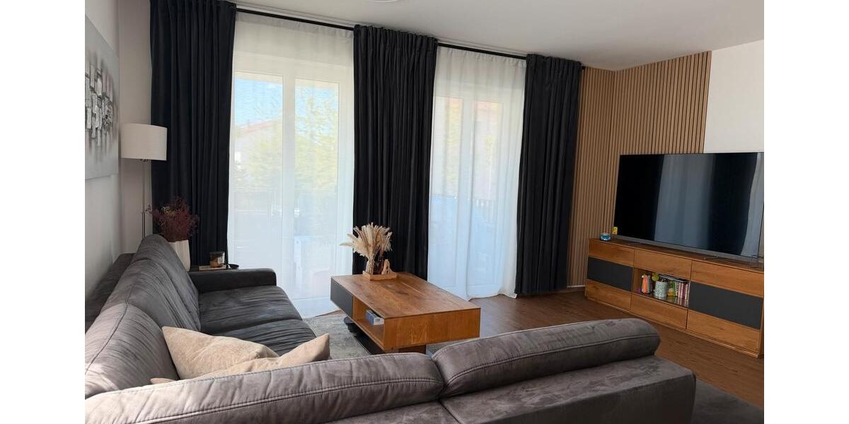 Etagenwohnung Neutraubling - 3 Zimmer, 77 m&sup2;, 489.000&euro; | Angebot:27093216