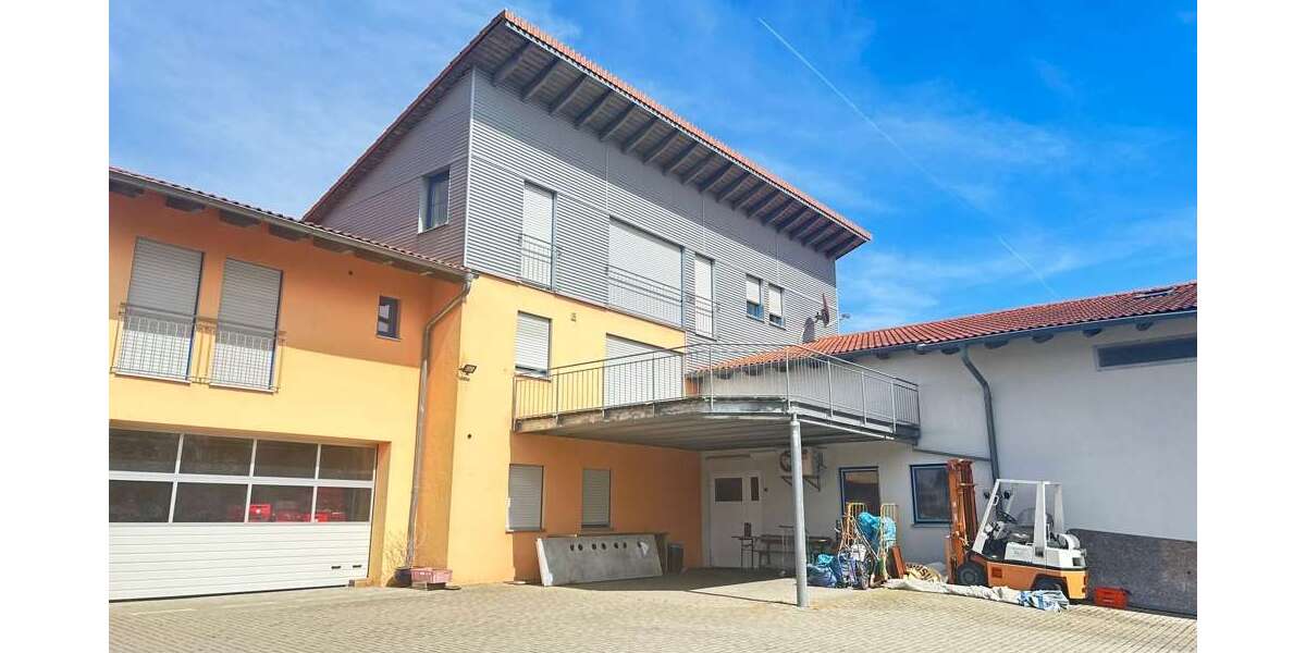 Halle in Hemau 1.247.000 € 556.7 m² zimmer