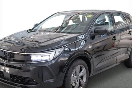 Opel Grandland (X) 9.470 km 22.450 € Parsberg 92331