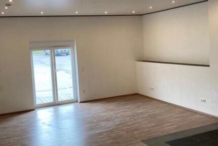 Wohnung Burglengenfeld - 3 Zimmer, 90 m&sup2;, 289.000&euro; | Angebot:27077089