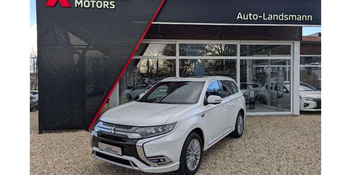Mitsubishi Outlander 58.862 km 25.490 &euro; Regensburg 93055