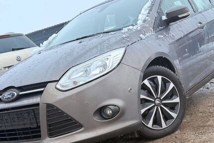 Ford Focus 198.460 km 2.399 € Obertraubling 93083