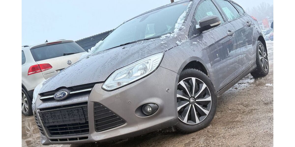 Ford Focus 198.460 km 2.399 € Obertraubling 93083