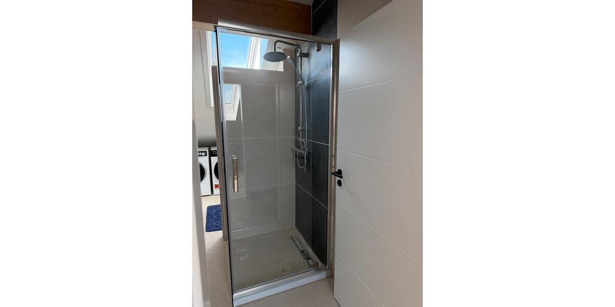 Dachgeschoßwohnung Zeitlarn - 670&euro; | Angebot:25945291