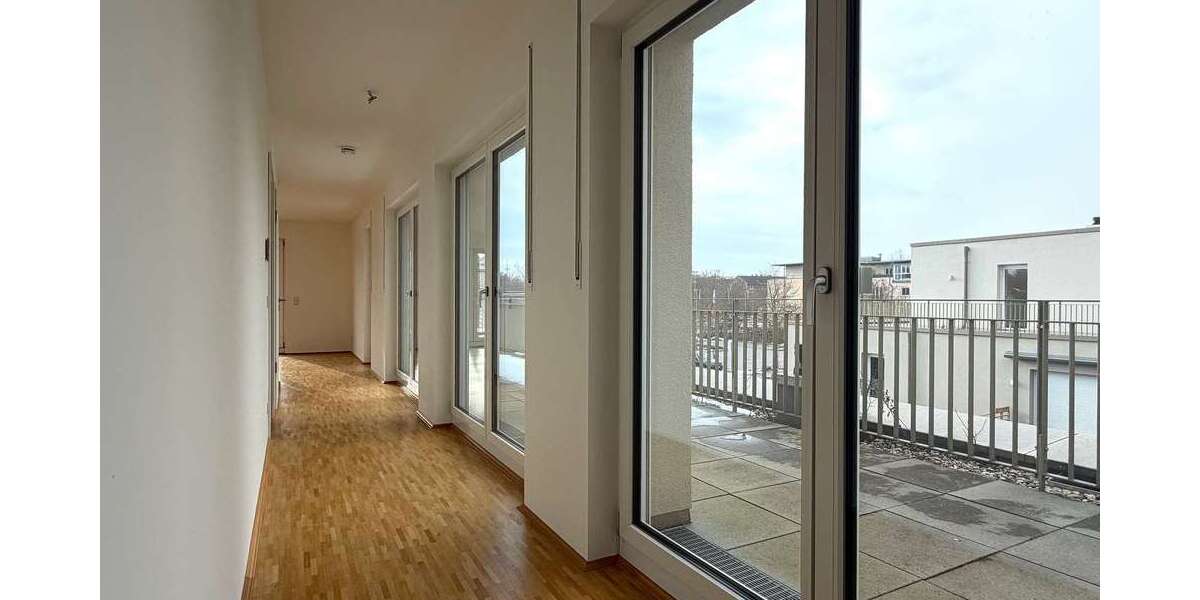 Etagenwohnung Regensburg Galgenberg - 3 Zimmer, 104 m&sup2;, 1.430&euro; | Angebot:25923068