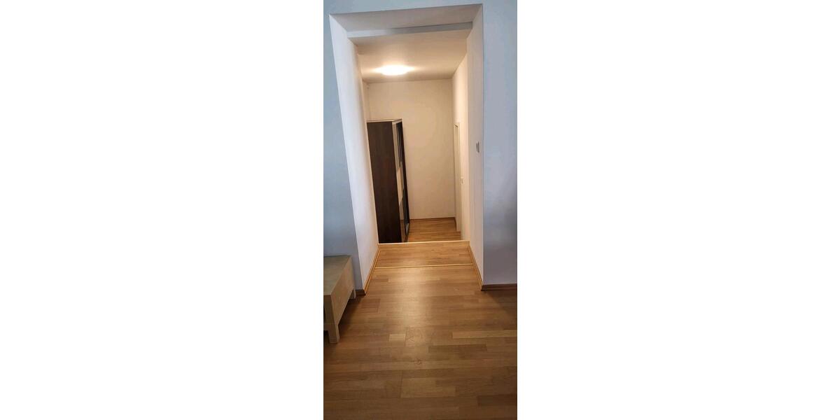 Loft - Studio - Atelier Pentling - 1 Zimmer, 107 m&sup2;, 1.500&euro; | Angebot:25570672
