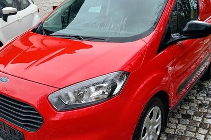 Ford Transit Courier 36.000 km 11.999 &euro; Regensburg-Bernhardswald 93170