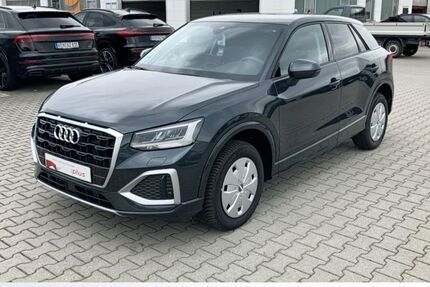 Audi Q2 5.938 km 28.660 &euro; Saal a.d. Donau 93342