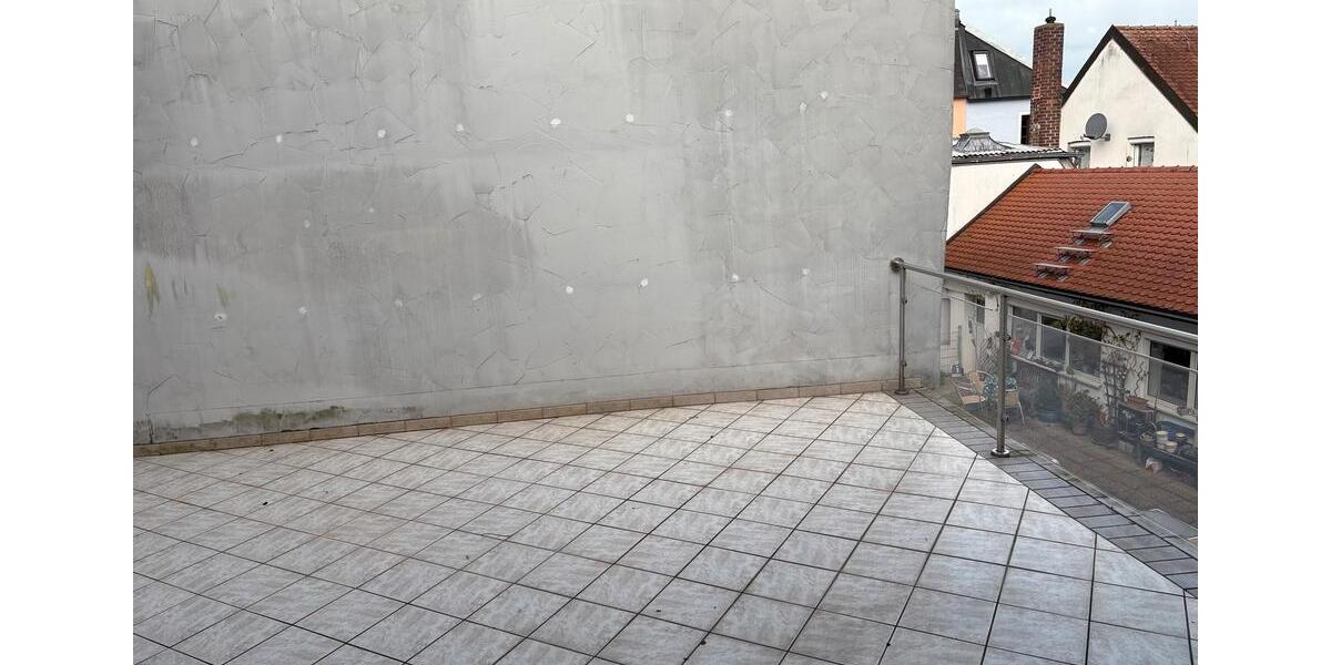 Etagenwohnung Regensburg Kumpfmühl - 3 Zimmer, 1.350&euro; | Angebot:23271739