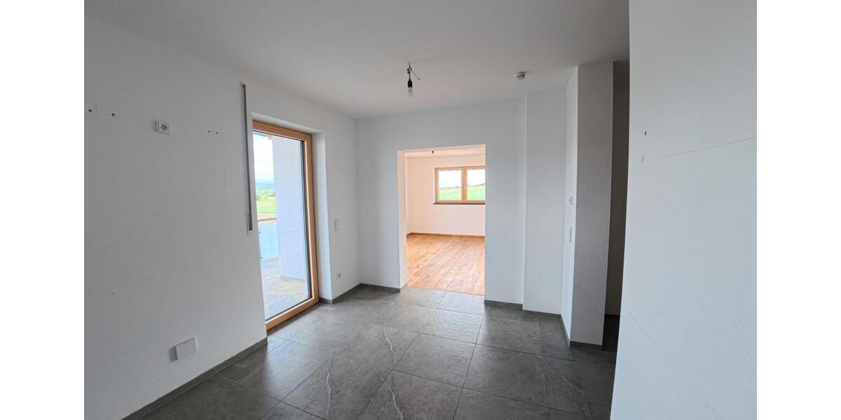 Etagenwohnung Geiselhöring - 3 Zimmer, 104 m&sup2;, 1.000&euro; | Angebot:26604796