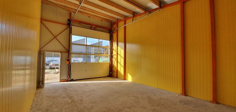 Halle 350 m² in 93128 Regenstauf