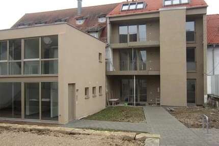 Wohnung Beratzhausen - 4 Zimmer, 104 m&sup2;, 1.150&euro; | Angebot:20793886