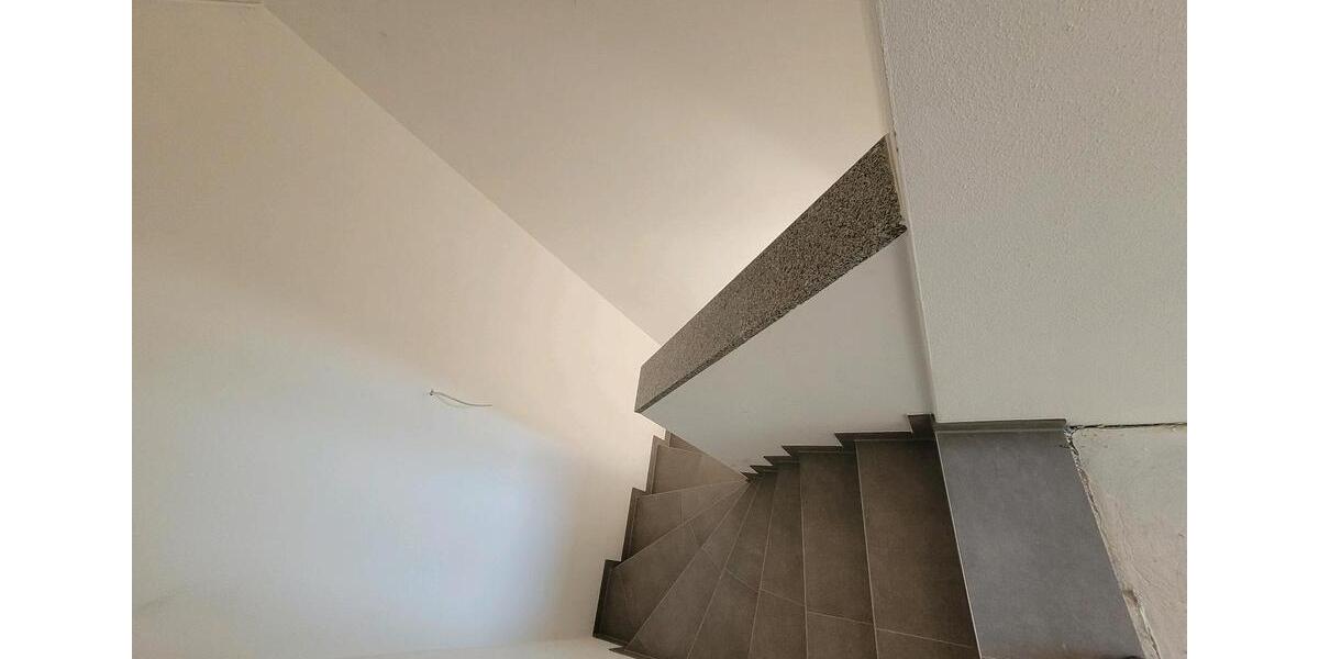 KFW 40 A+ Doppelhaushälfte Erstbezug, WP,PV, Garage, 6 Zimmer 6 zimmer