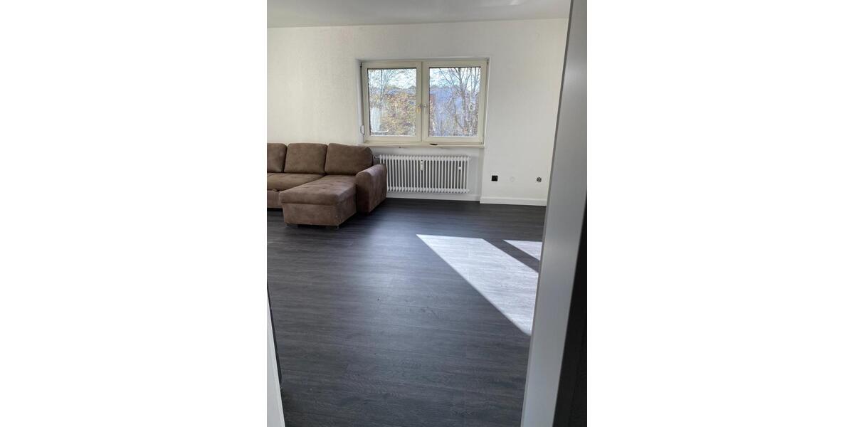 3-Z.Wohnung,82m² in Regensburg, WG-ok, renoviert 3 zimmer