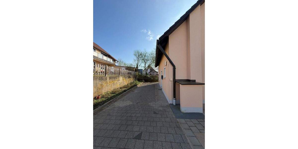 Einfamilienhaus Beratzhausen - 5 Zimmer, 138 m&sup2;, 399.000&euro; | Angebot:25751240