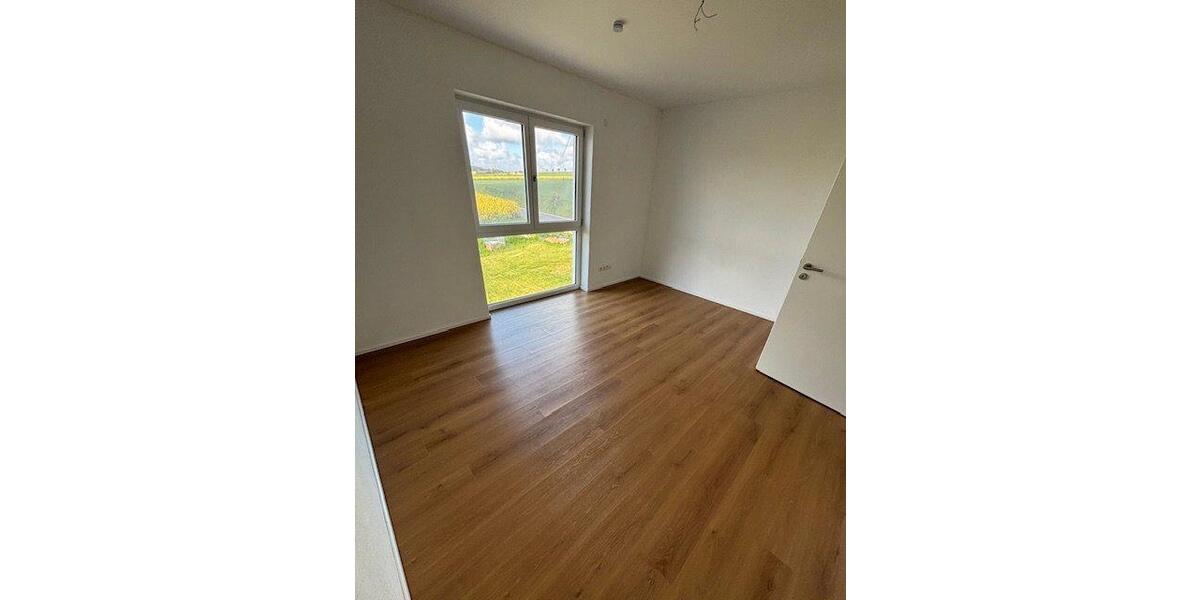 Dachgeschoßwohnung Wolfsegg - 4 Zimmer, 90 m&sup2;, 1.050&euro; | Angebot:26491292