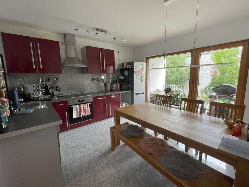 Wohnung zum Mieten in Regensburg 1.045 € 75.2 m²