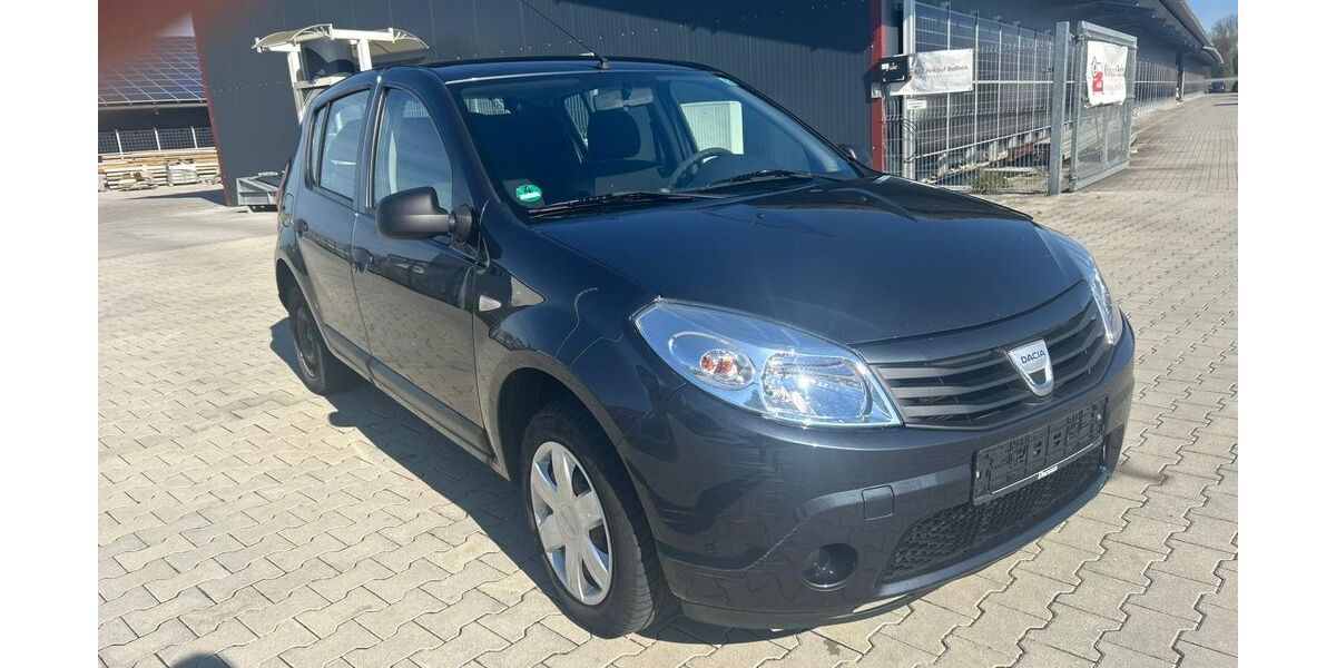 Dacia Sandero 118.000 km 1.000 &euro; Köfering 93096