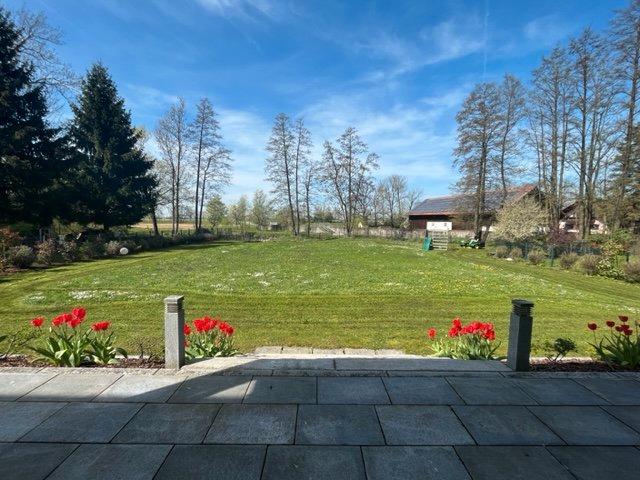 Villa Regensburg Brandlberg - 10 Zimmer, 370 m&sup2;, 2.577.000&euro; | Angebot:27055056
