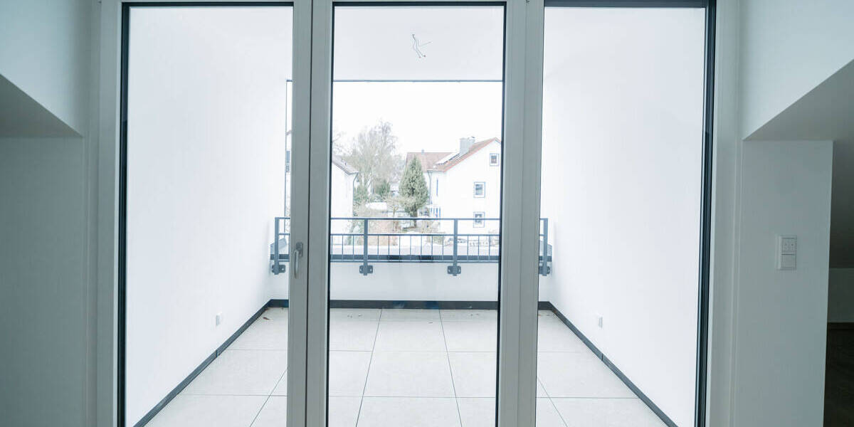 Etagenwohnung Regensburg Westenviertel - 3 Zimmer, 84 m&sup2;, 1.608&euro; | Angebot:26453046