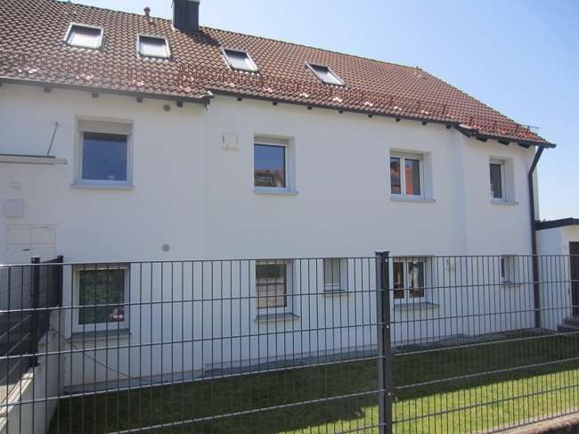Etagenwohnung Deuerling - 4 Zimmer, 95 m&sup2;, 990&euro; | Angebot:27349556