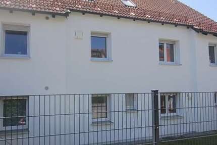 Wohnung Deuerling - 4 Zimmer, 95 m&sup2;, 990&euro; | Angebot:27349556